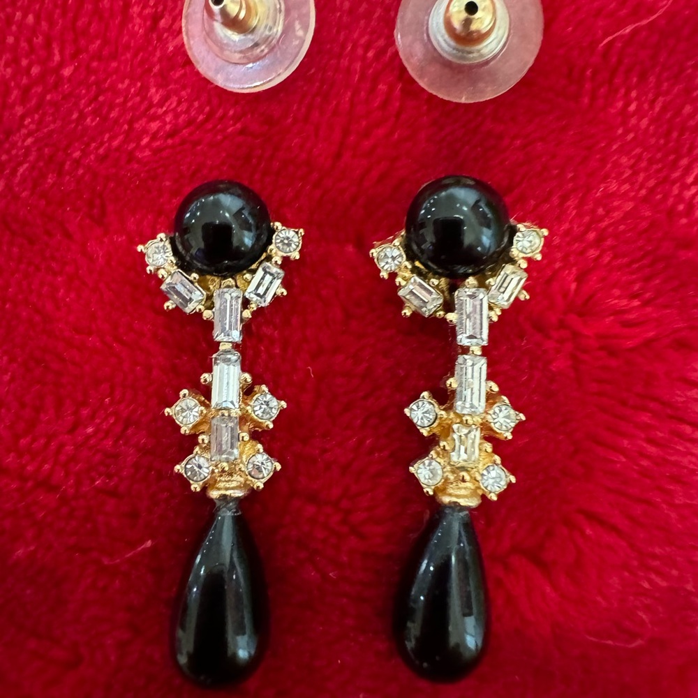 COPY - Vintage drop earrings with crystals and beads